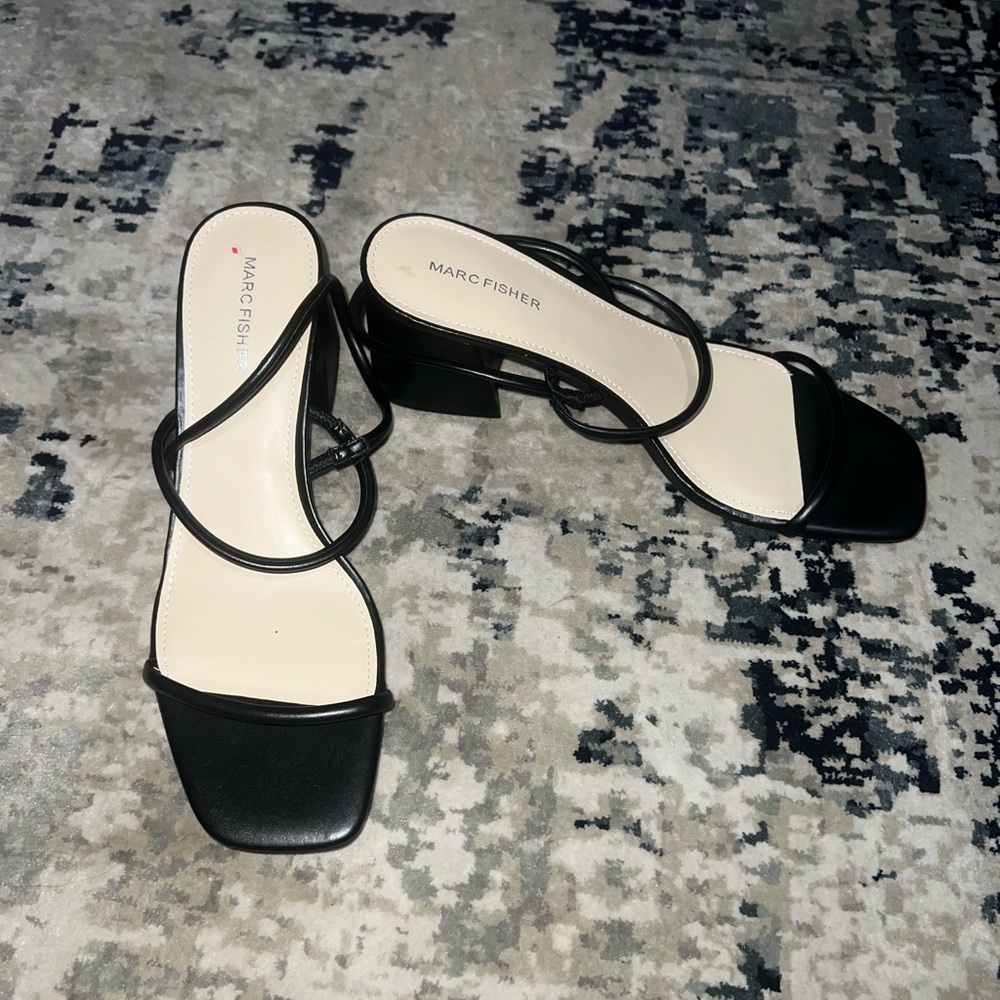 Black 3 inch marc fisher heels